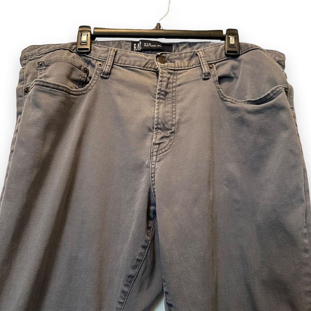 GAP Slim Travel Jeans Mens 38x30 Gray Stretch Denim Casual Everyday Dad Jeans - Picture 4 of 6